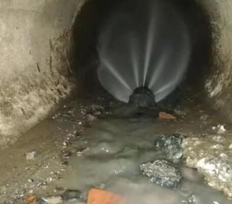 轵城镇市政管道清淤